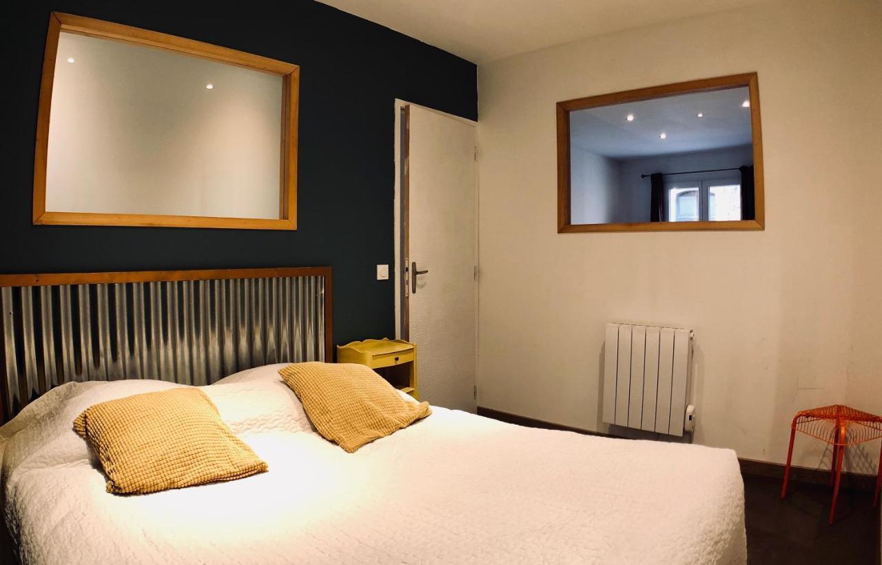 Appartements entre Provence et Camargue Tarascon Extérieur photo